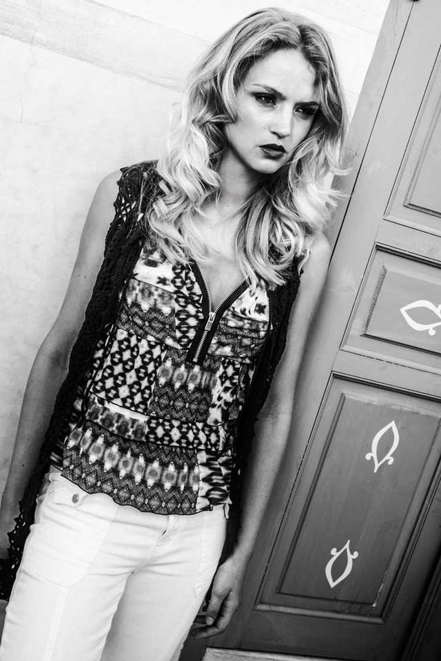 Sao Paulo embellished print top